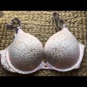 Victoria’s Secret Push Up Bra